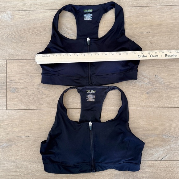 Set of 2 Black Tech Gear Center Zipper Workout Bras Size Large Fitness Running - Picture 5 of 7